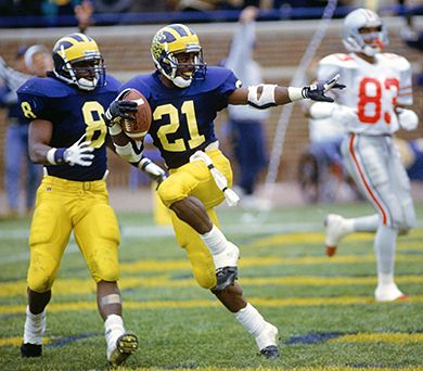 Desmond Howard (21): 1991 Heisman Trophy Winner / heisman howard.jpg heisman howard.jpg