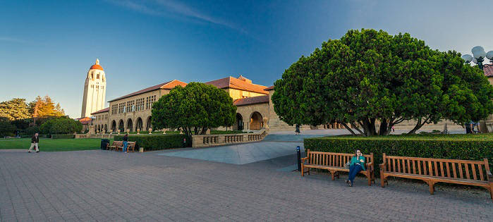 Looking to Get Accepted to Stanford? Register for the Webinar Here to Find Out How! 